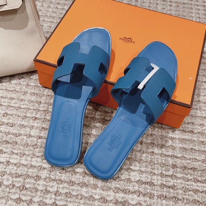 Hermes Slippers